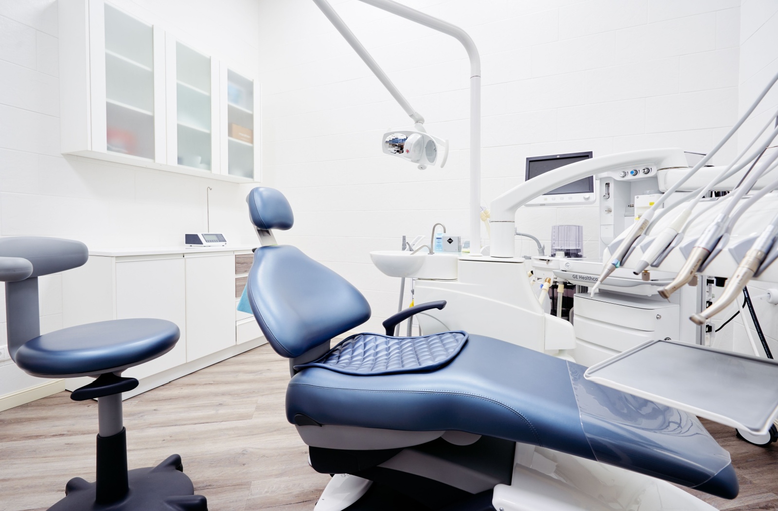 A view of a dental exam room